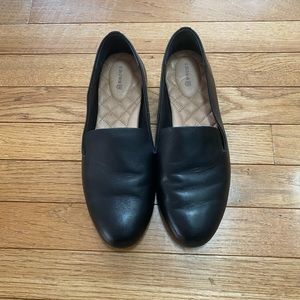 Size 9 black leather birdies